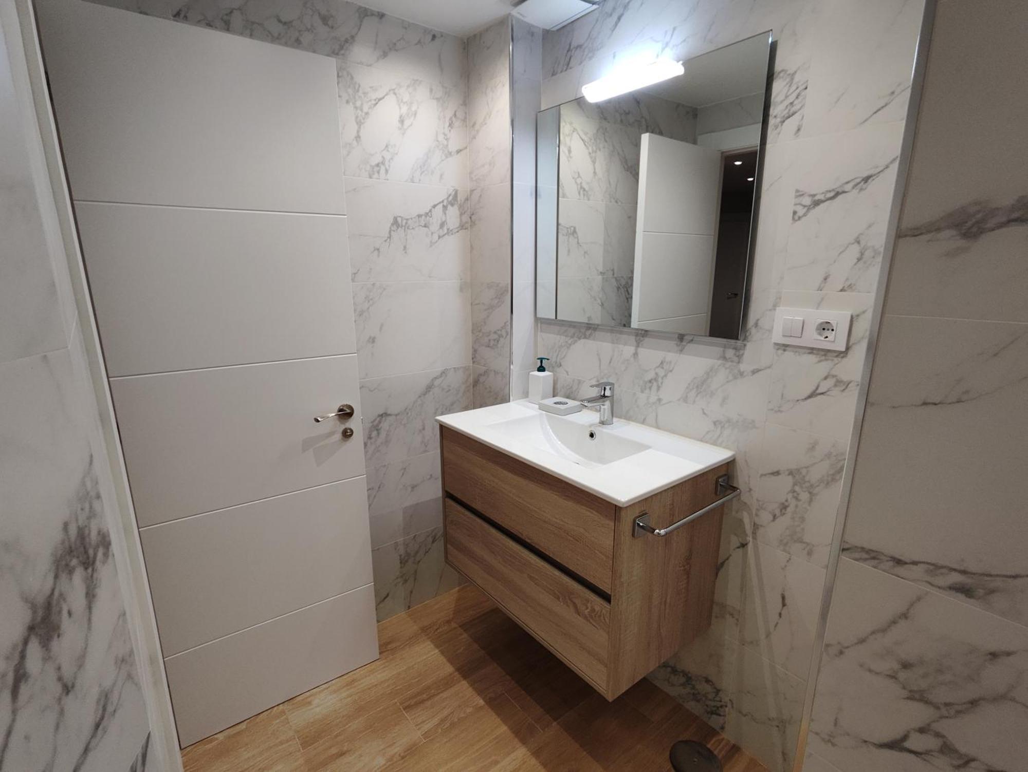 Moderno, Luminoso Y Exterior En Calle Peatonal Apartment *